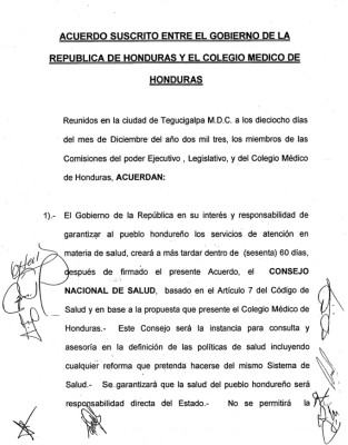 Fiscalía acusará a médicos que no laboren