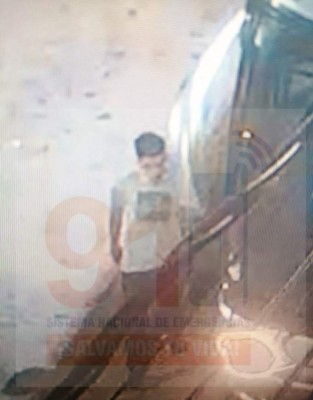 'El Pocho' y 'El Chele', los presuntos sicarios que atentaron contra un conductor de bus (Fotos)