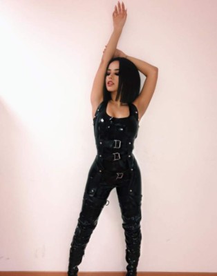 FOTOS: Becky G deja atrás su faceta de niña tierna para convertirse en una sensual mujer