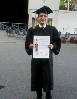 De lustrabotas a administrador de empresas: ahora busca un empleo