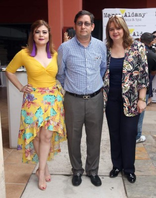 Marco Aldany abre las puertas de su nuevo local en Récord Plaza