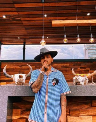 Así es Christian Nodal, el cantante de regional mexicano que enamoró a Belinda