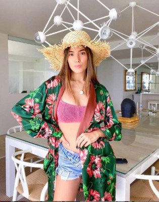 Modelo y diseñadora, así es Sharon Fonseca, mamá del hijo de Gianluca Vacchi