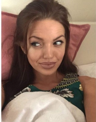 La impactante doble de Angelina Jolie