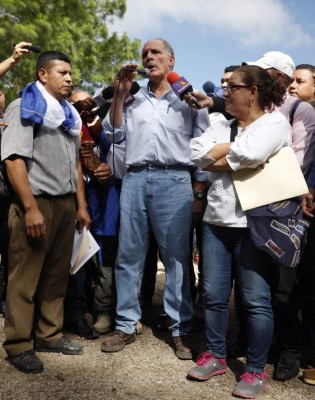 Diálogo entre pobladores y edil termina en enfrentamiento