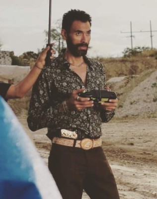 Así era Sebastián Ferrat, actor de 'El señor de los cielos' que murió por comer carne de cerdo