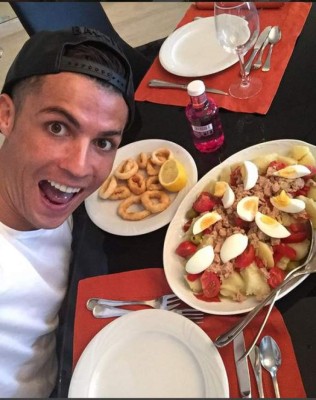 El divertido reto de Cristiano Ronaldo 'Té vrs Foto'