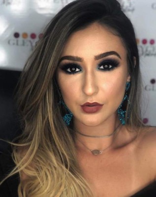 Conmoción por extraña muerte de joven estudiante tras caer de un ascensor (FOTOS)