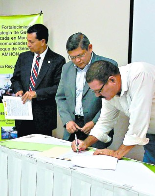 Honduras: Alcaldías recibirán apoyo de España