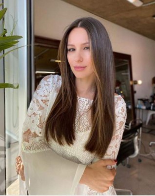 Ella es Ana Carolina Ardohain, la sexy juez de 'Desafio Fashionista' a sus 42 años &nbsp;&nbsp;