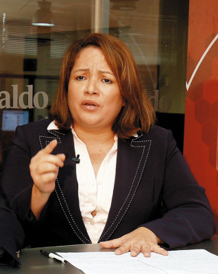 Eva Fernández, una mujer con fortaleza en finanzas y la administración