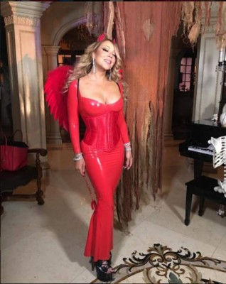 Critican a Mariah Carey por abusar de Photoshop