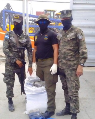Honduras: Decomisan varios kilos de supuesta cocaína en la Empresa Nacional Portuaria