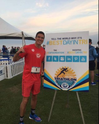 Hijo del primer Superman ya creció y sigue sus pasos