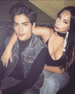 ¿Recuerdas a 'Chofis” en la novela Alegrijes y rebujos? Mira que sensual luce