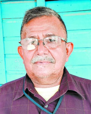 Escuelas logran ingresos con venta de productos reciclados