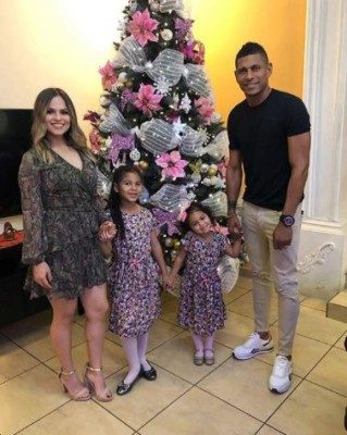 FOTOS: En familia y llenos de amor, así recibieron el Año Nuevo los futbolistas hondureños