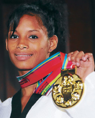 Sydney Vicente abre en el mundial de Taekwondo