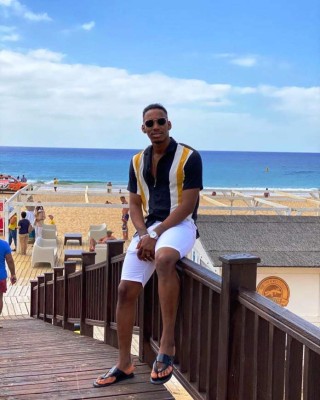 ¿Qué lujos se dan los jugadores de Honduras en el extranjero?