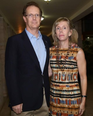 Una velada de intercambio cultural entre Honduras y Estados Unidos