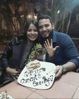 El guapo odontólogo que le robó el corazón a la periodista hondureña Suly Cálix