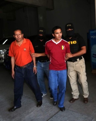 Medicamentos enterrados eran útiles para la población: MP