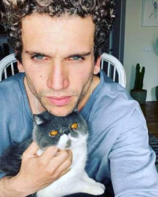 FOTOS: Esto hacen famosos de La Casa de papel cuando 'no roban bancos'  