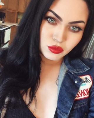 FOTOS: Las dobles de Megan Fox que engañan a cualquiera