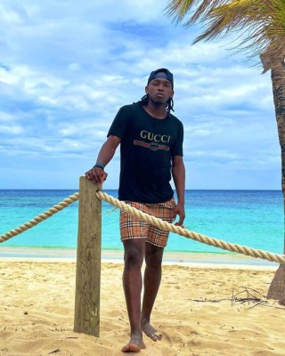 Carros, viajes y moda: así es la vida de Alberth Elis en Portugal