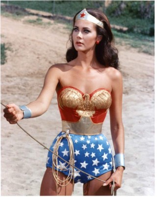 Gal Galdot vs Lynda Carter quién hace mejor el papel de 'Mujer Maravilla”