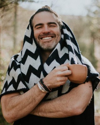 10 datos sobre la vida íntima y profesional del actor Roberto Manrique (FOTOS)