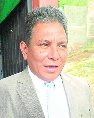 Honduras: Construcciones en carretera al sur pasan factura a grupo de docentes