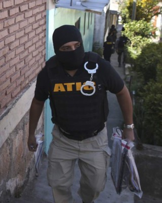 Mara Salvatrucha compra buses a bajo precio con amenazas