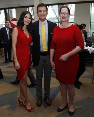 Brindis por los lazos de amistad y cooperación entre Honduras y Canadá