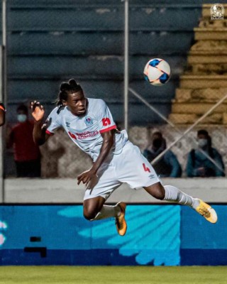 Olimpia: el posible once de Troglio para enfrentar a Marathón en el Olímpico