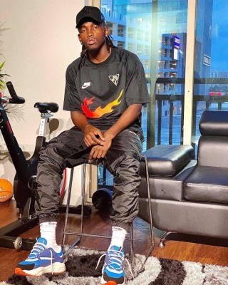 Carros, viajes y moda: así es la vida de Alberth Elis en Portugal