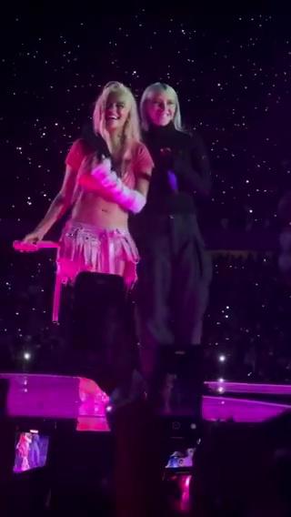 Karol G en Medellín: así se vivió el primer día del “Mañana será bonito Fest”