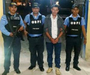 Tras el hecho el hombre trató de fugarse pero fue capturado por elementos policiales (Foto: El Heraldo Honduras/ Noticias de Honduras)