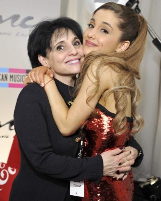 La belleza de los famosos fue heredada de sus elegantes padres