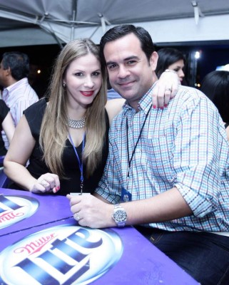 Rock, baile y diversión en la Miller Lite de Tegucigalpa