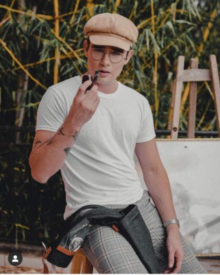 Facundo Caballero, presentador, estudiante de marketing y emprendedor hondureño