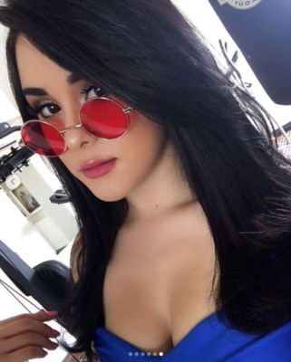 Ónice 'Campanita' Flores y sus 15 fotos más sexys que dejaron sin aliento a sus fans