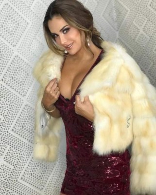 FOTOS: Los escotes de infarto de Ninel Conde que arranca suspiros