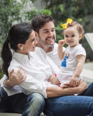 Mira las tiernas fotos de la hija de Atenas Hernández