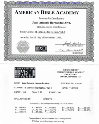 ¿Cuáles son los cursos bíblicos que ha recibido 'Tony' Hernández en la cárcel de Nueva York?