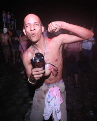 Electrizante fiesta de color en Tegucigalpa