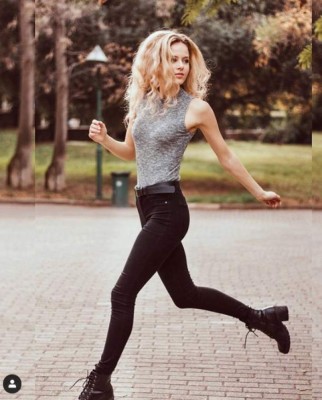 Natalie Ortega, la Miss España a quien Ángela Ponce entregó la corona