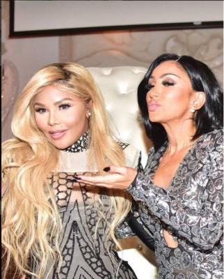Famosa rapera Lil´Kim irreconocible con su nuevo cambio de imagen