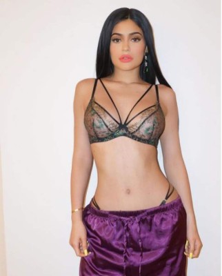 La sensual foto con la que Kylie Jenner celebró sus 20 años