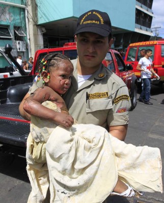 Colapsa sistema sanitario público por incendio